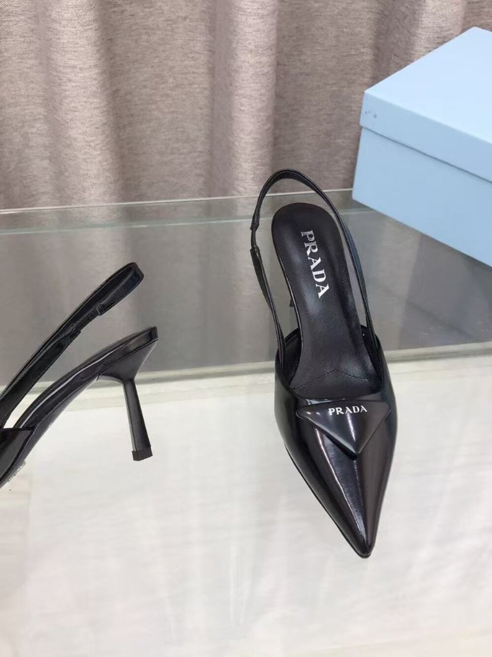 Prada Black Patent Leather Slingback Pumps Triangle Logo Kitten Heels - Picture 4 of 6